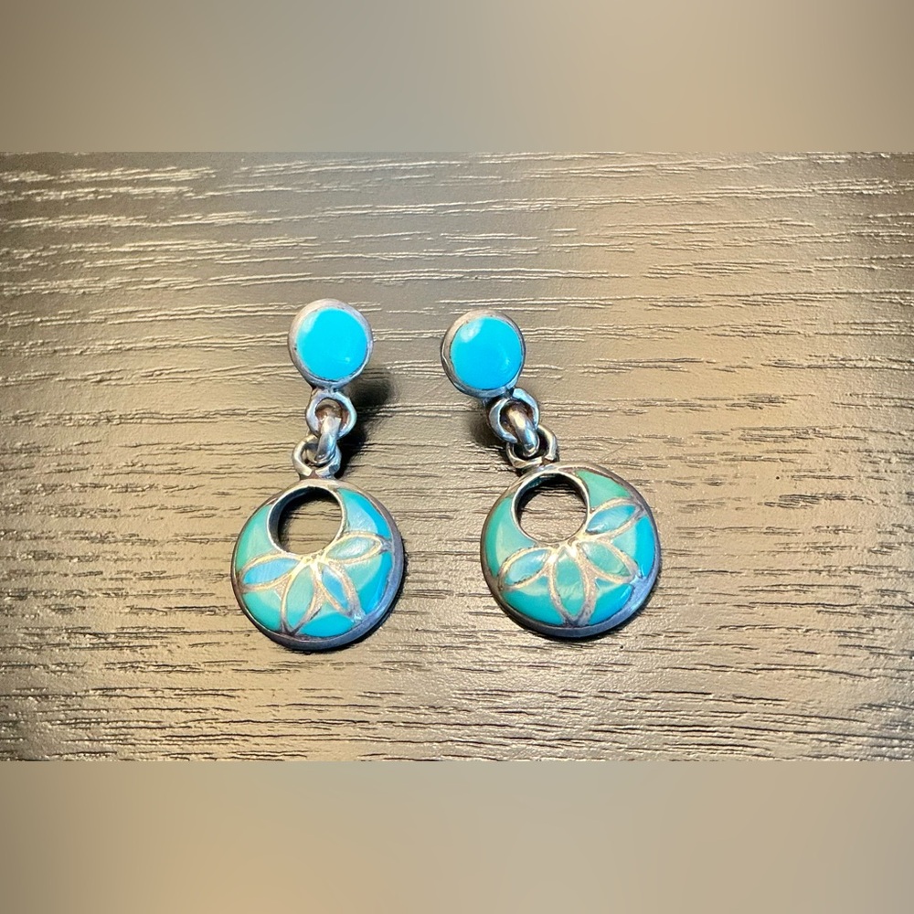 Sterling Silver Earring w/Turquoise Channel Inlay. Pierced/Drop/Dangle. ZUNI VTG